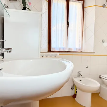 Apartamento Se277 - Senigallia, Comodo Quadrilocale Nel Centro Del Paese